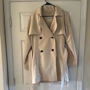 Abercrombie & Fitch Cream Trench Coat